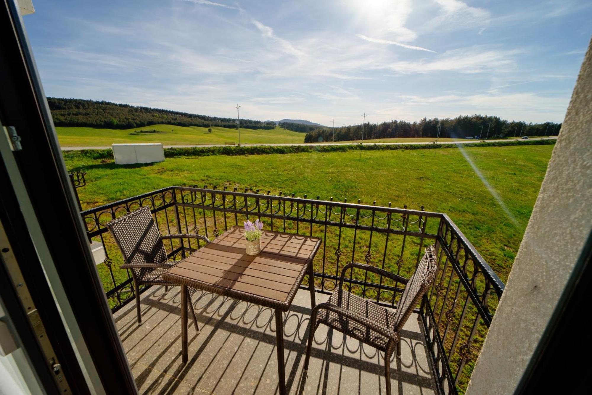 Zlatibor Hills Afrodita & Spa Pokoj fotografie